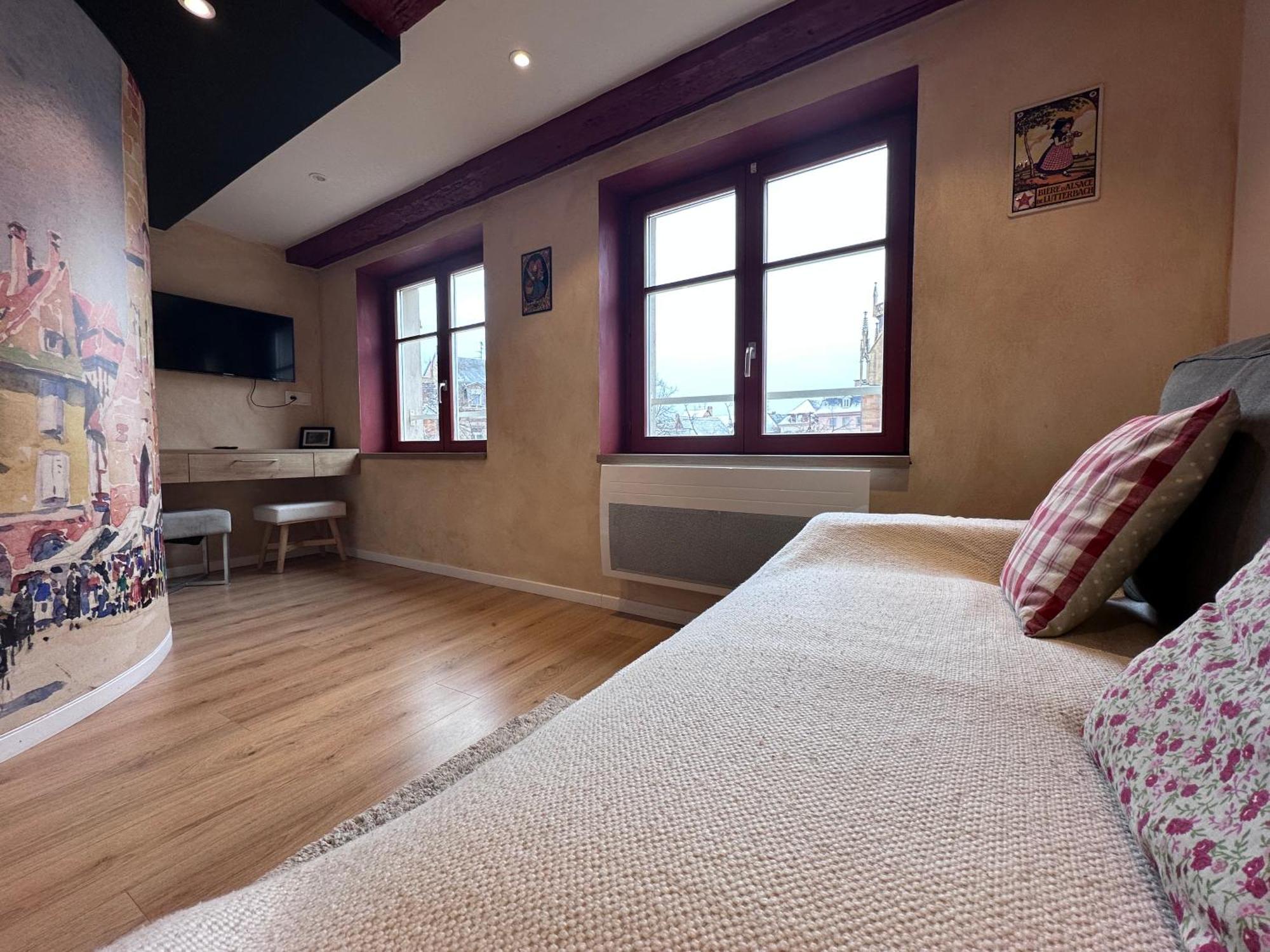 B'M Yerri - Appartement 4 Pers - Vue Cathedrale Colmar Ngoại thất bức ảnh