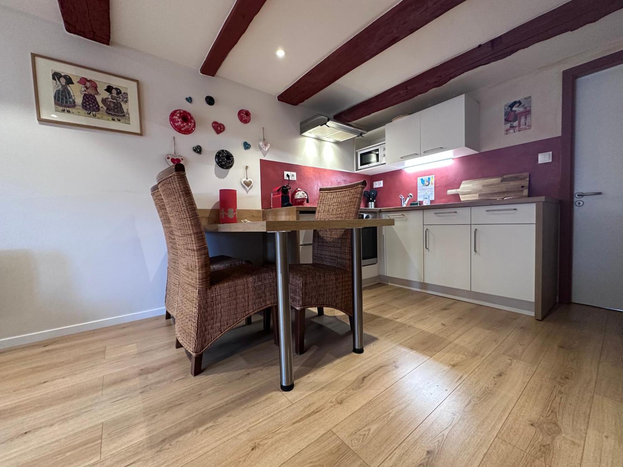 B'M Yerri - Appartement 4 Pers - Vue Cathedrale Colmar Ngoại thất bức ảnh
